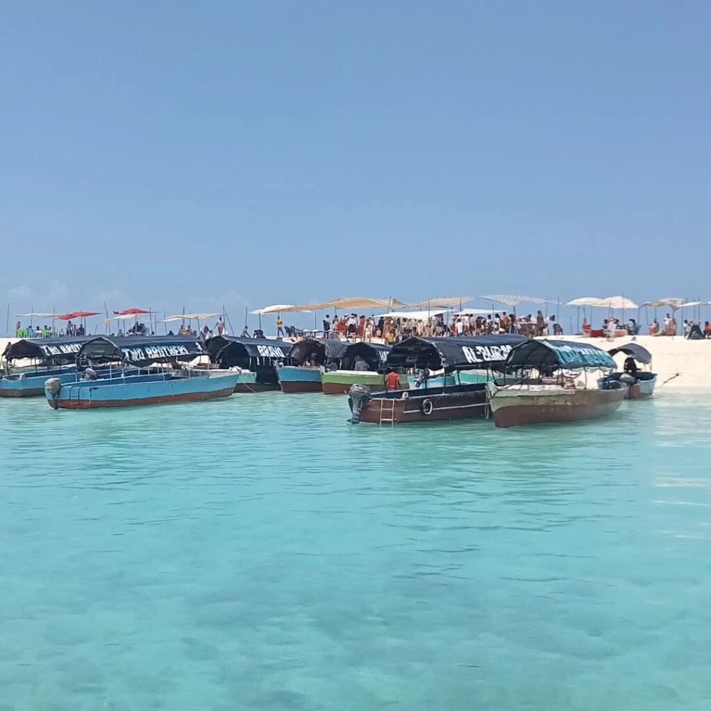 Zanzibar2025 katona5